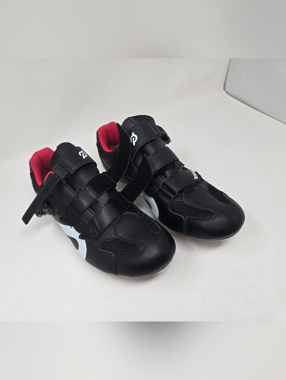 Official Peloton Cycling Shoes Black 45 EU / 11 US Mens Comes w/ Cleat Installed